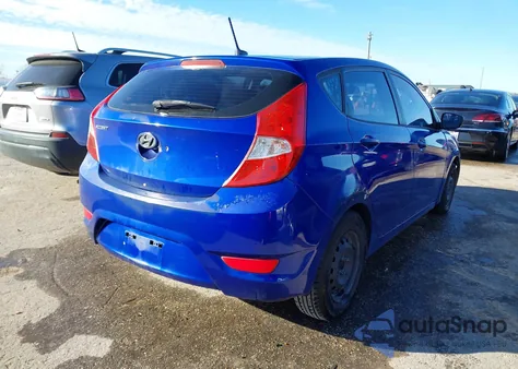 2013 Hyundai Accent Gs z USA, uszkodzony, nr VIN KMHCT5AEXDU131006